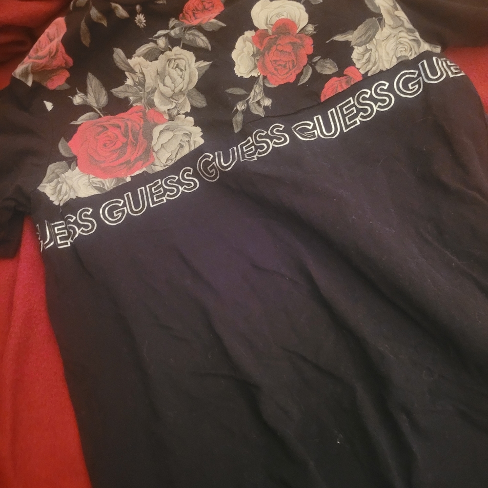 Guess t-shirt size XL